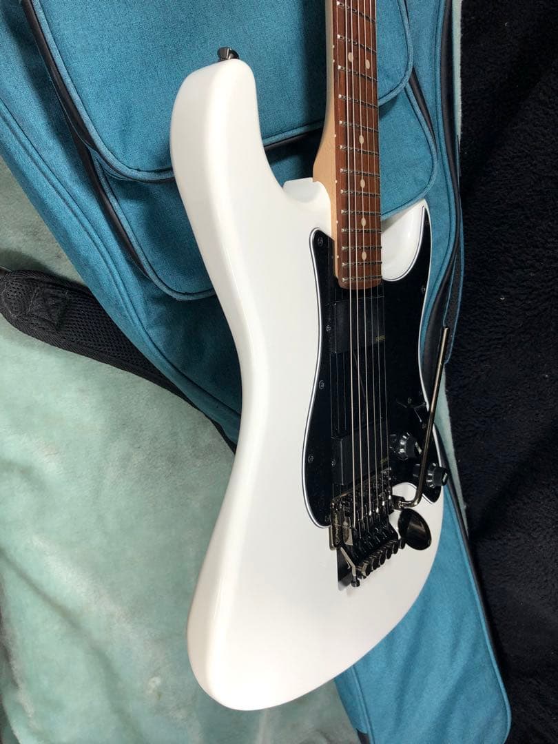 Squier スクワイヤー　アクティブ2ハム　フロイドローズ　リバースヘッド