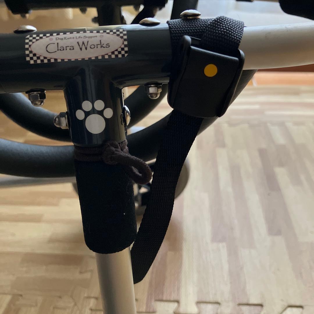犬用車いす 中型犬用　クララワークス　高さ調整可能