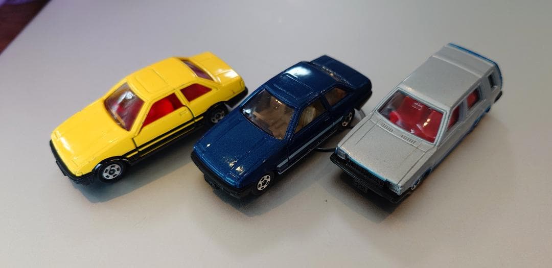 【日本製 トミカ】トヨタ スプリンタートレノ、カリブ　3台（No.23、67）