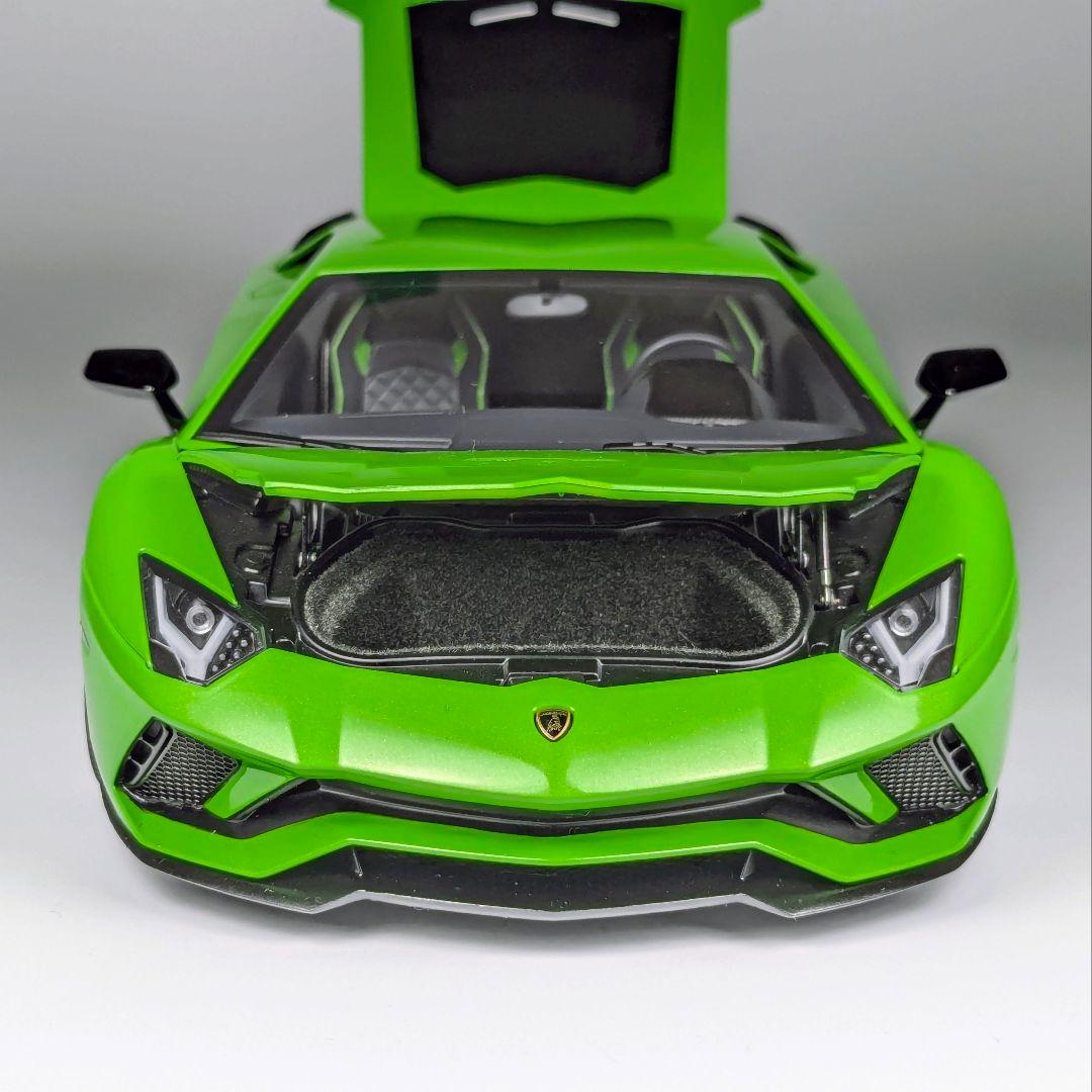 オートアート 1/18 ランボルギーニ アヴェンタドールS パールグリーン