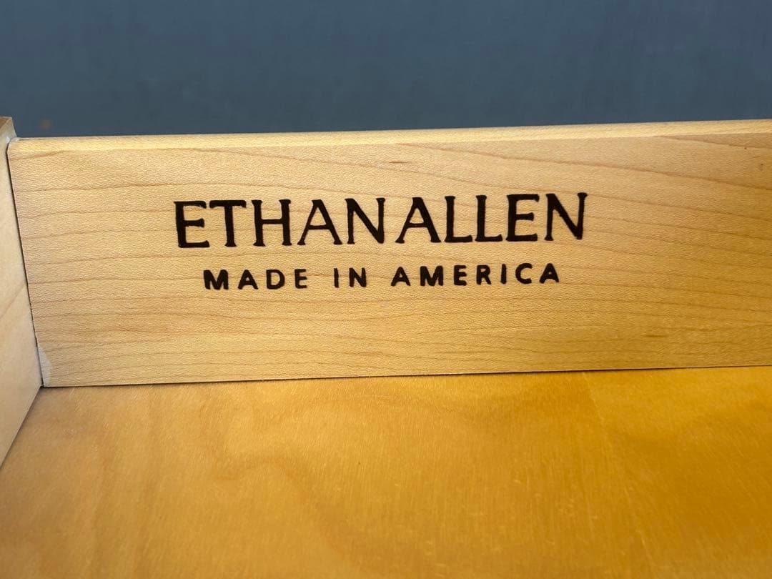 ②　ETHAN ALLEN　イーセンアーレン　アメリカ製　サイドボード　SR