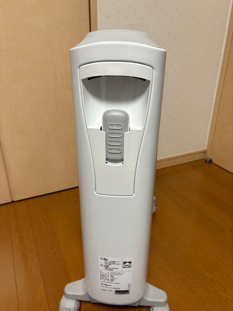 【ほぼ未使用✨】デロンギオイルヒーター RHJ75V0915-GY リモコン付き