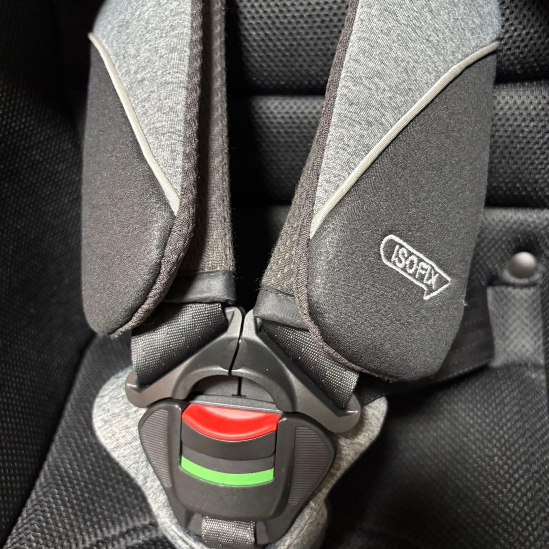 アップリカ　クルリラ プラス 360°セーフティー AB チャイルドシート