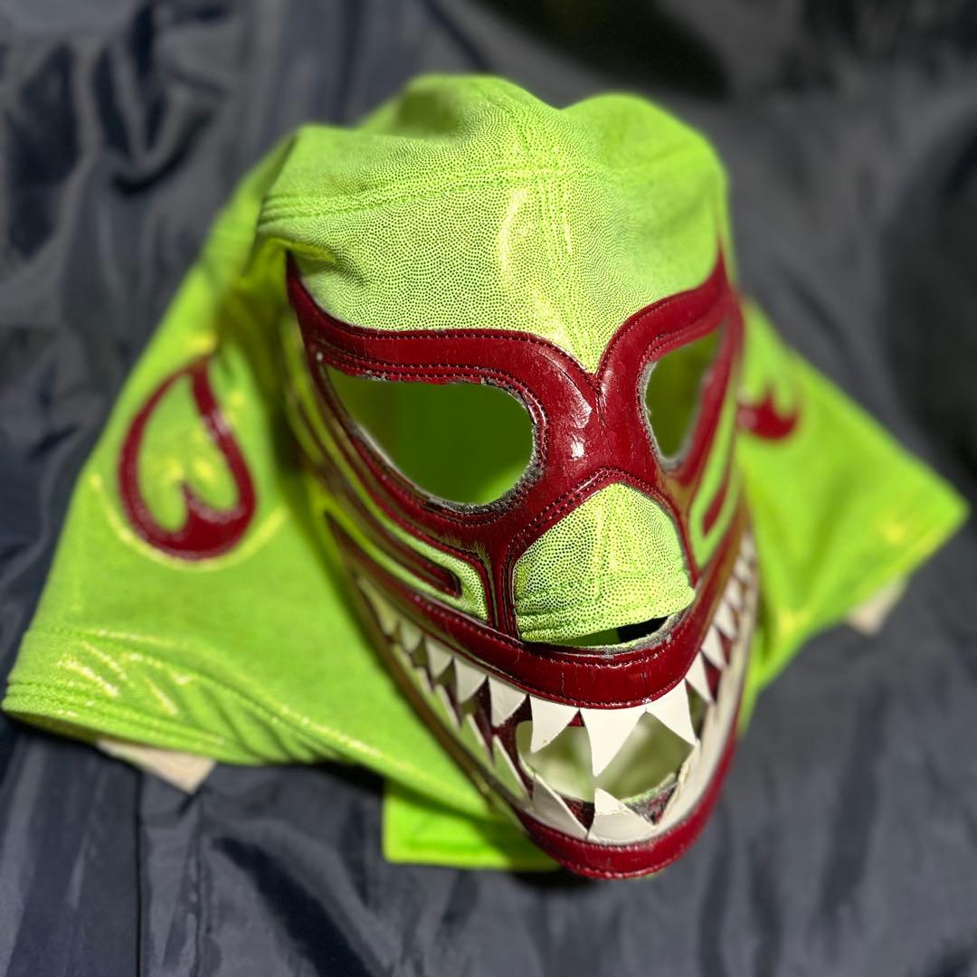 い*い様 ■グスタボ・ブシオ製■ミル・マスカラス鮫口・ティブロン/ドス・カラス/