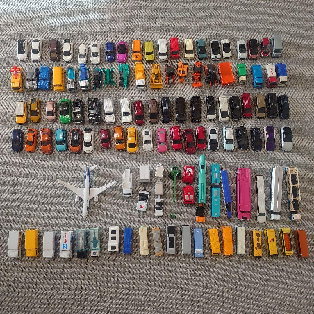トミカ　100台くらい