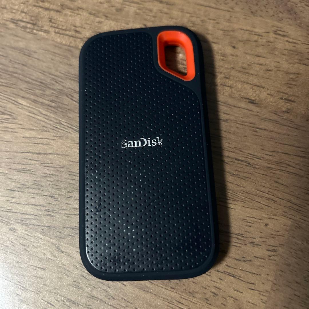 【美品】SanDisk Extreme Portable SSD 2TB