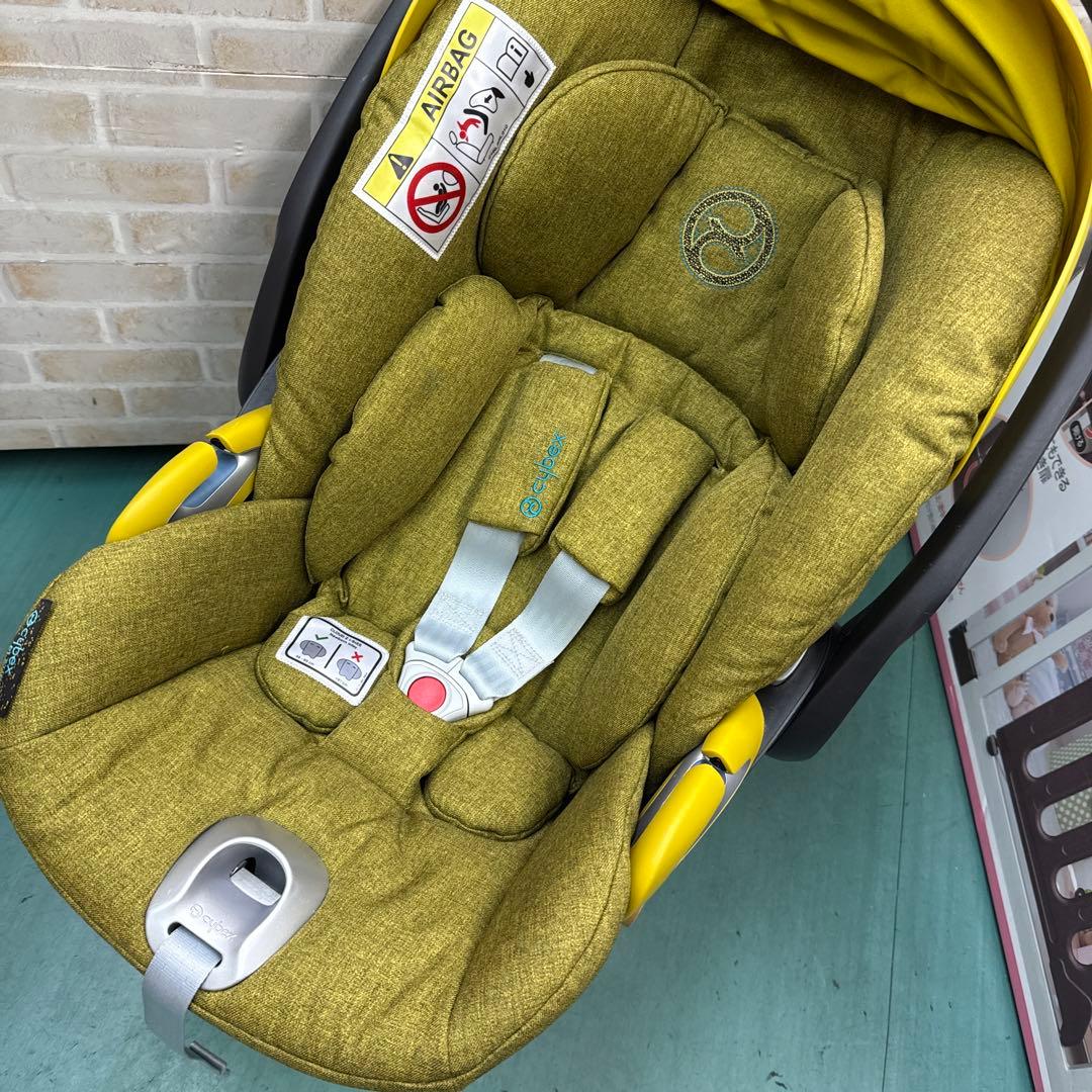 サイベックス ベビーシート＆ベース　Cloud Z i-size Plus