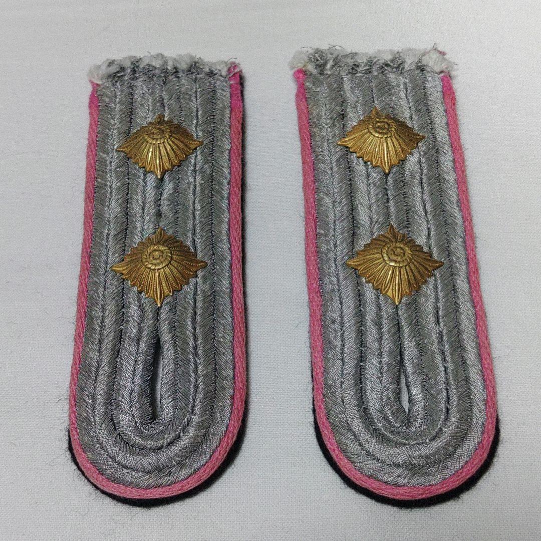 肩章　機甲科