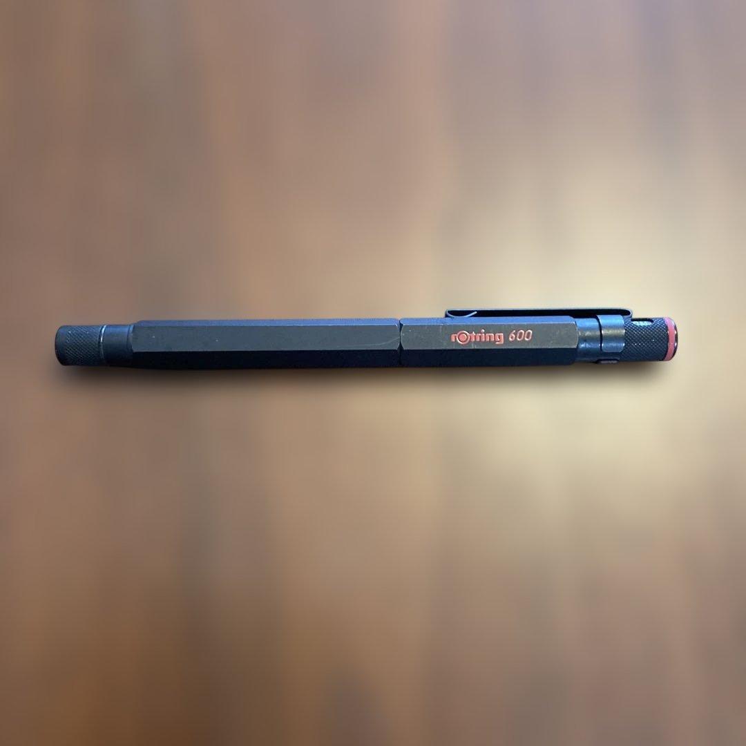 ロットリング　600 万年筆