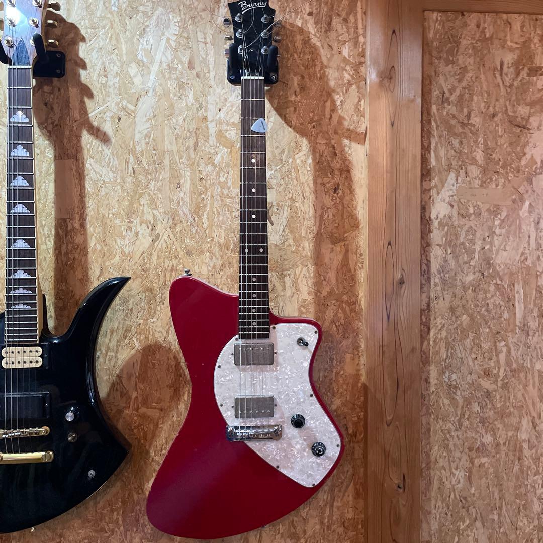 バーニー　赤シャチ　hide フェルナンデス　ギター