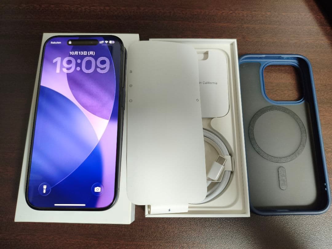 a*l様 iPhone 15 Pro 256GB ブルーチタニウム SIMフリー