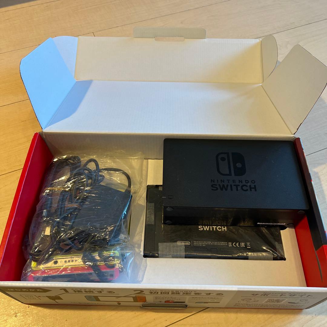 Nintendo Switch 本体 箱付きドック付き