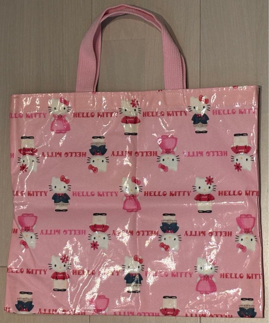 ハローキティ バッグ　ドレス　カジュアル　制服 レッスンバッグ　トート　新品