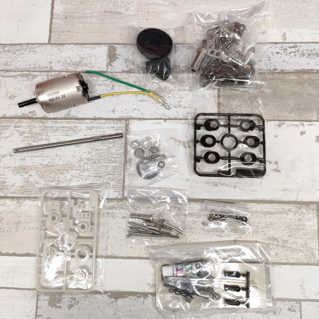 希少 タミヤ ADVAN クラージュ LC70 無限 完成ボディ F103GT