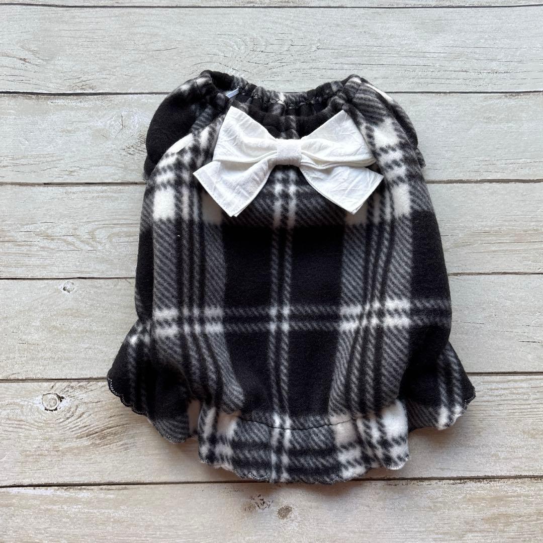 バームクーヘン　ハンドメイド犬服　ワンピース　Sサイズ