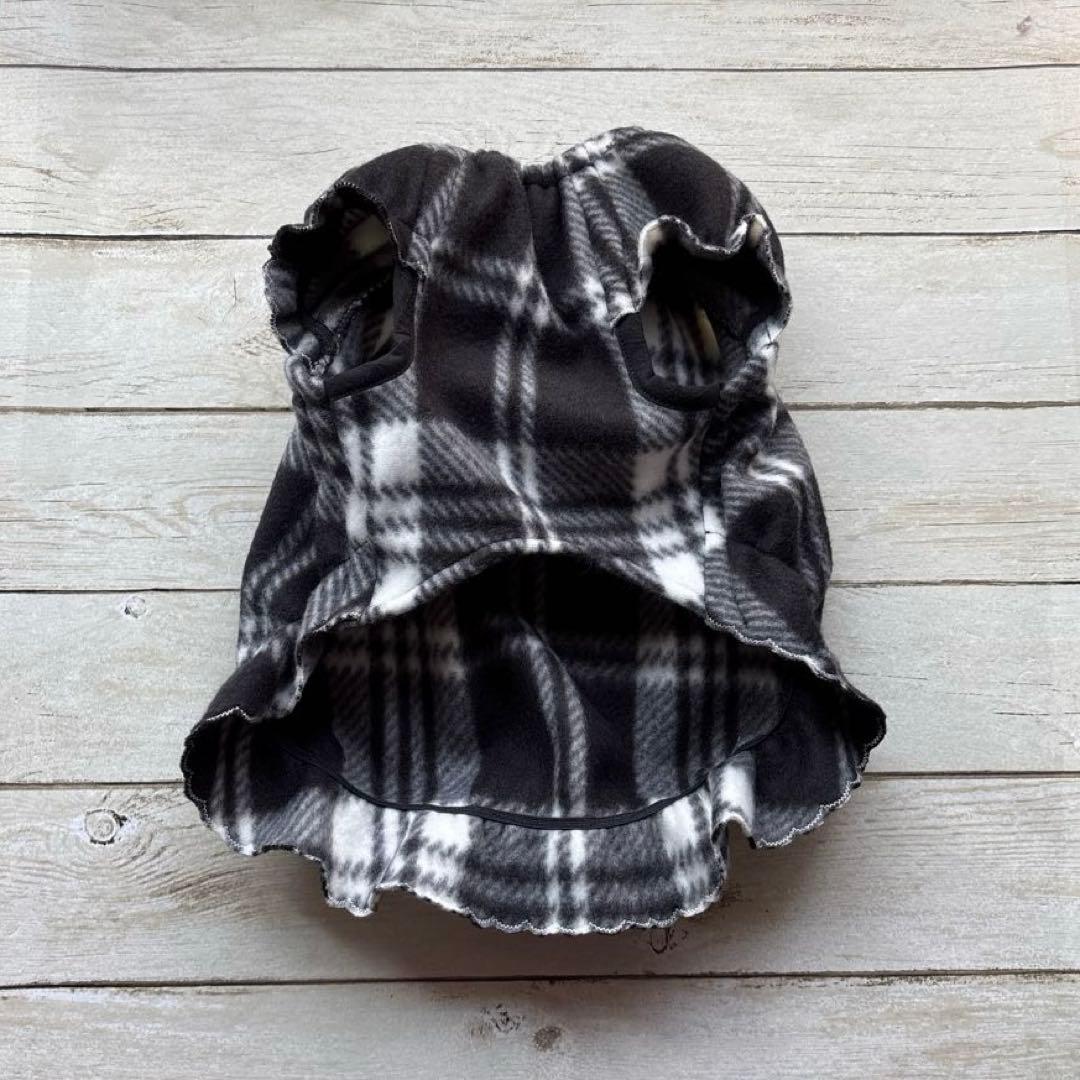 バームクーヘン　ハンドメイド犬服　ワンピース　Sサイズ