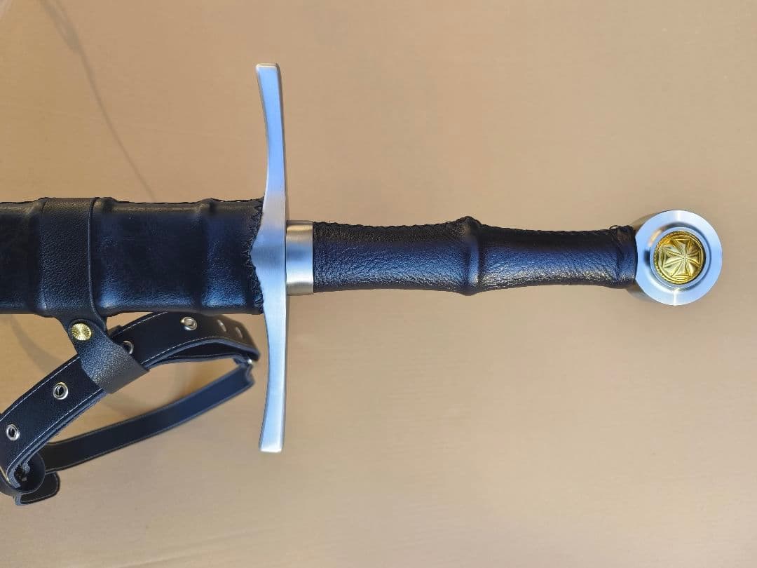 先鋒の騎士 広刃の剣 古兵器 武具 手鍛造打 西洋剣 長剣【希少】高級 鑑賞用