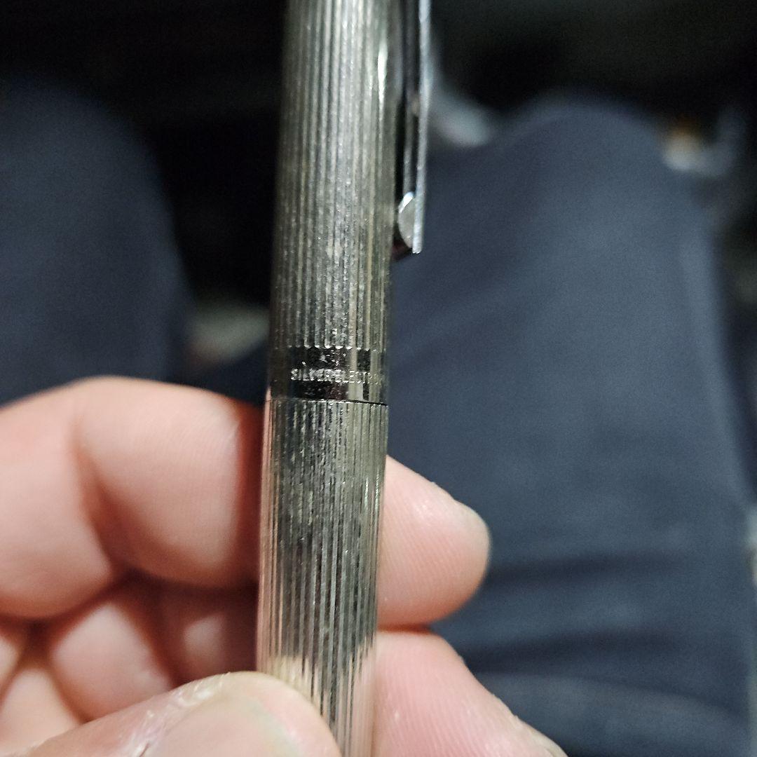 ☆希少☆シルバー ストライプ模様 万年筆