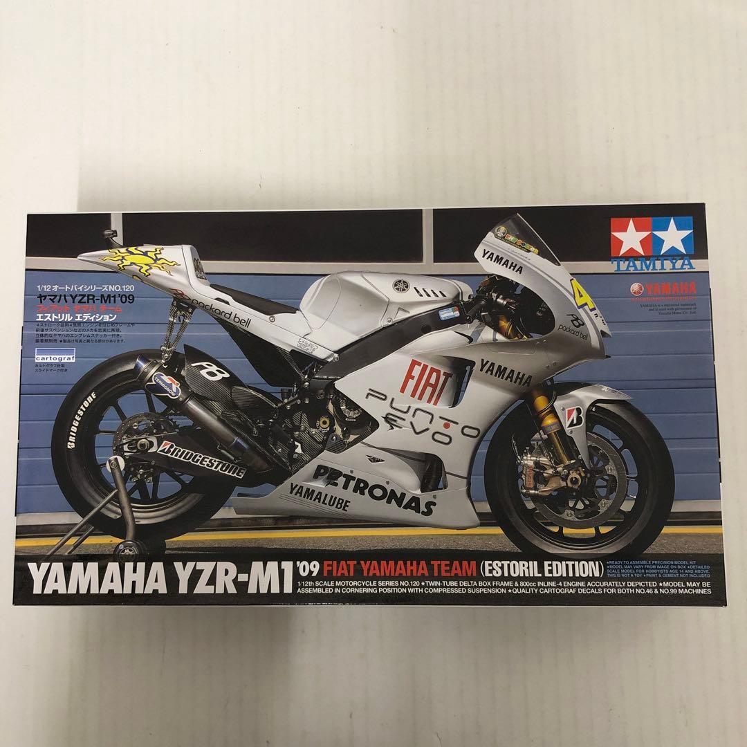 タミヤ 1/12 ヤマハ YZR-M1 2009 フィアットヤマハチーム