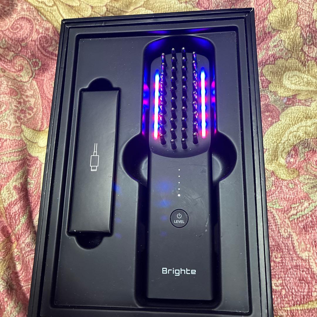 Brighte 美顔器 LEDライト機能付き