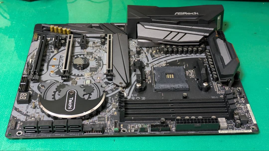ASRock X470 Taichi マザーボード [動作確認済]