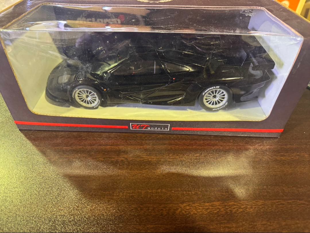 s1348 未開封　UTモデル 1/18 マクラーレンF1 GTR ブラック