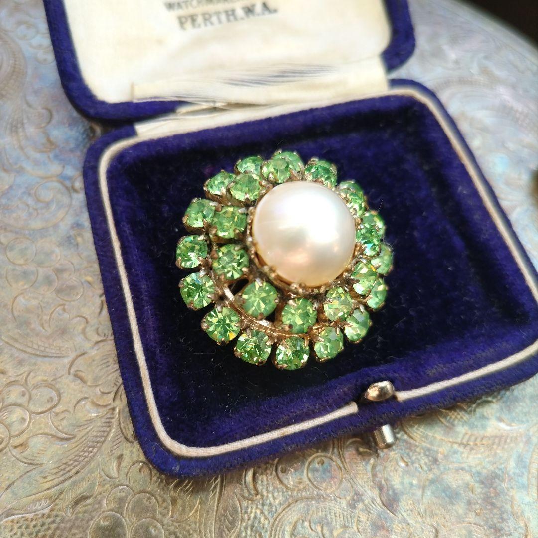 ウランガラス マベパール ヴィンテージ ブローチ