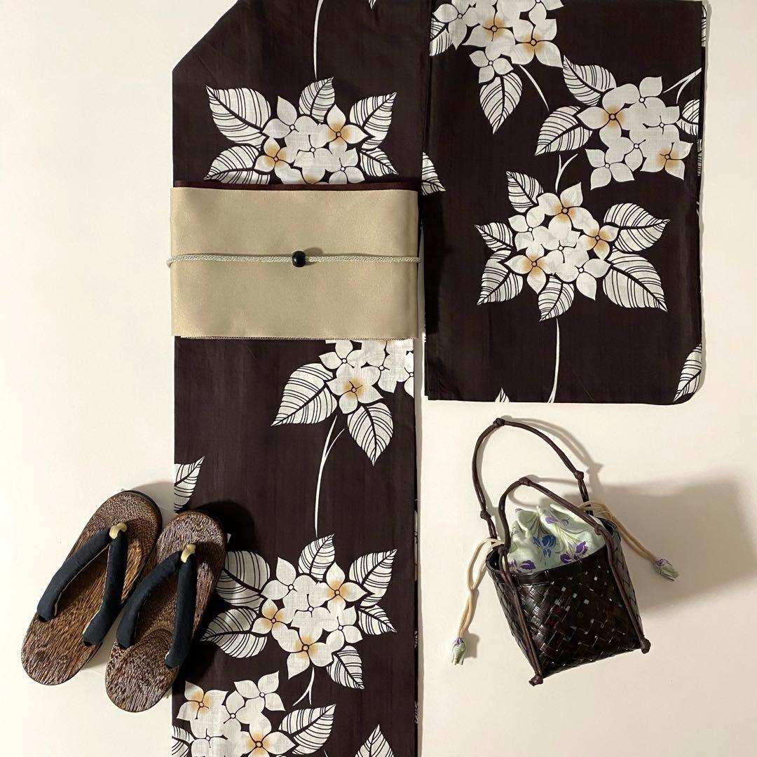 【浴衣4点セット】浴衣　半幅帯　かごバッグ　下駄　あじさい　紫陽花　焦茶　夏日記