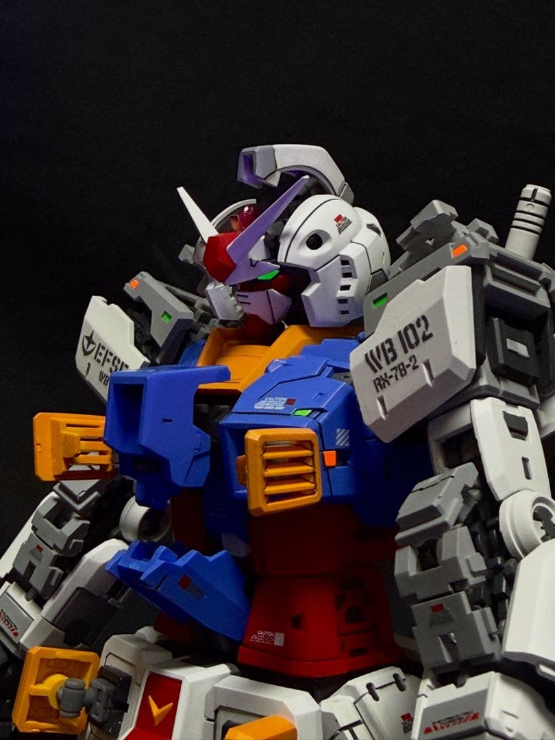 1/100 rx78-2ガンダム改修塗装済完成品ガンプラ完成品フルハッチオープン