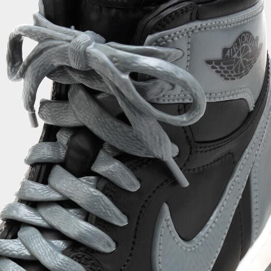 スニーカー”NIKE AIR JORDAN 1”プラモデルキット