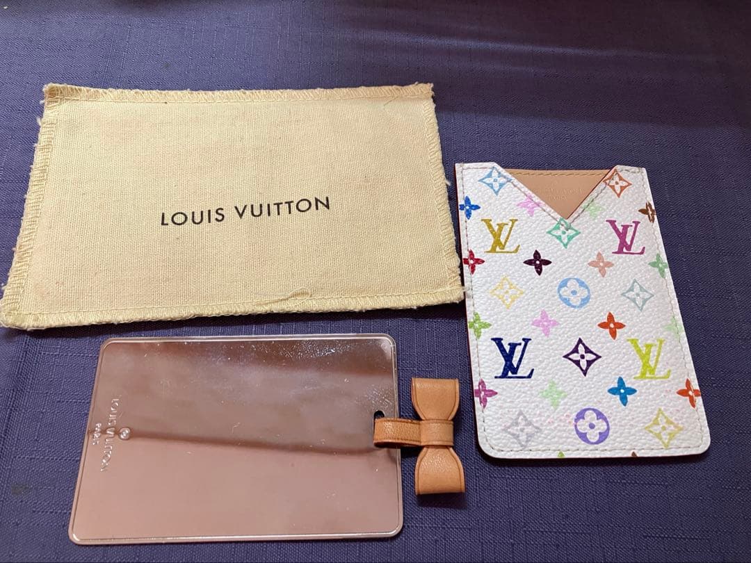 ピ*ー様 Louis Vuitton ルイヴィトン　モノグラム マルチミラー