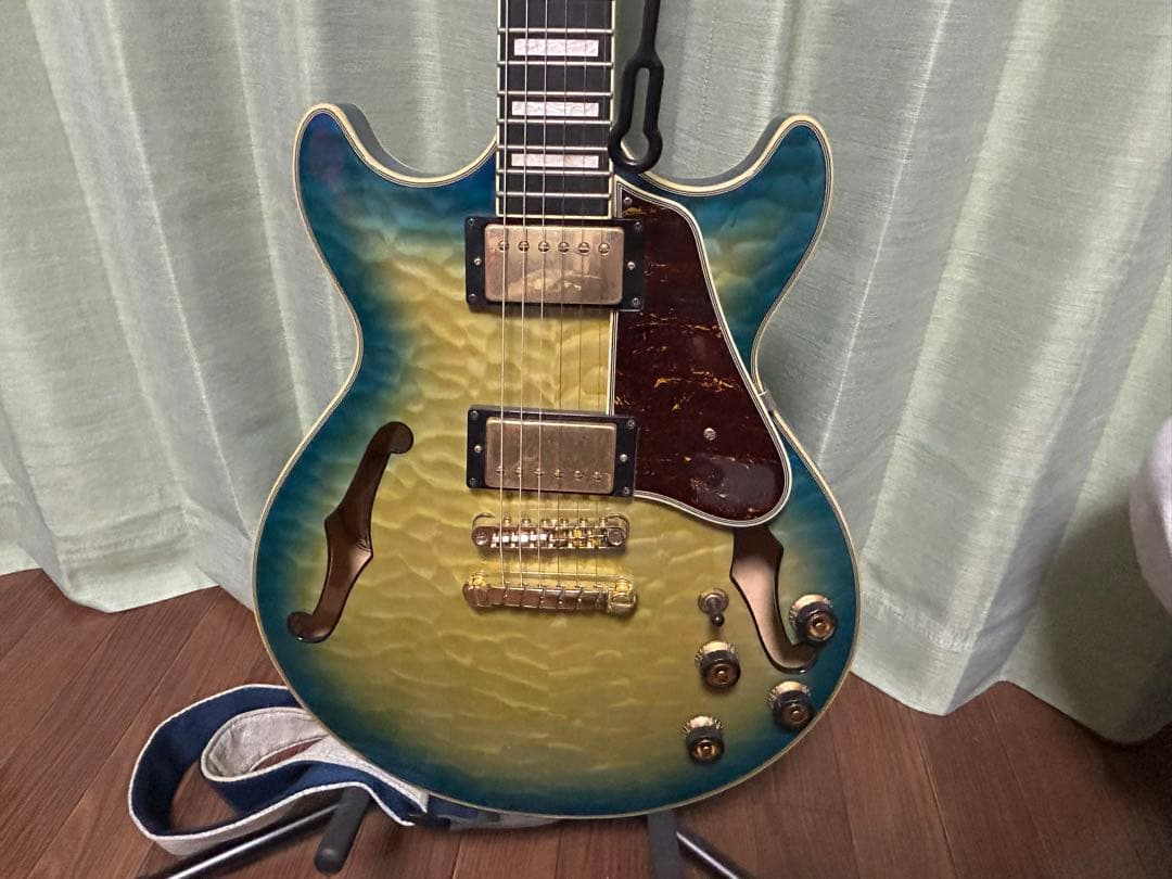 Ibanez セミホロウボディ エレキギター