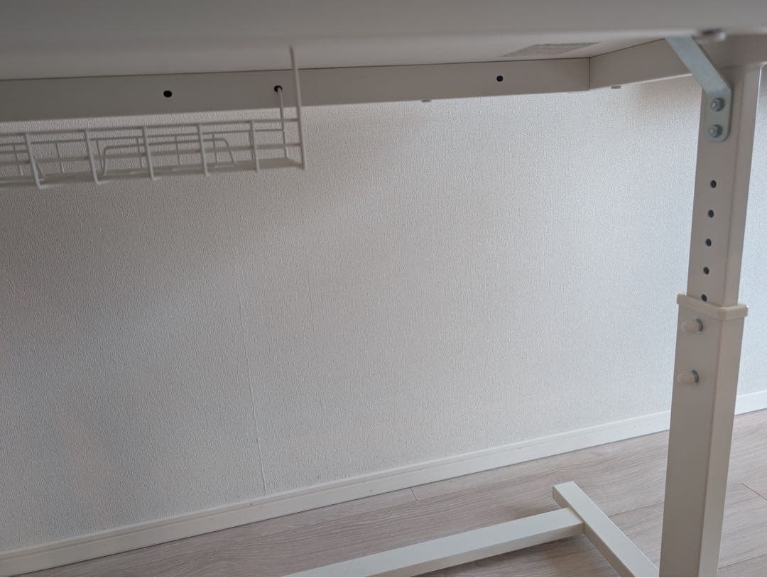 昇降デスク ホワイト 幅100cm 7段階高さ調整 電源タップホルダ&フック付き