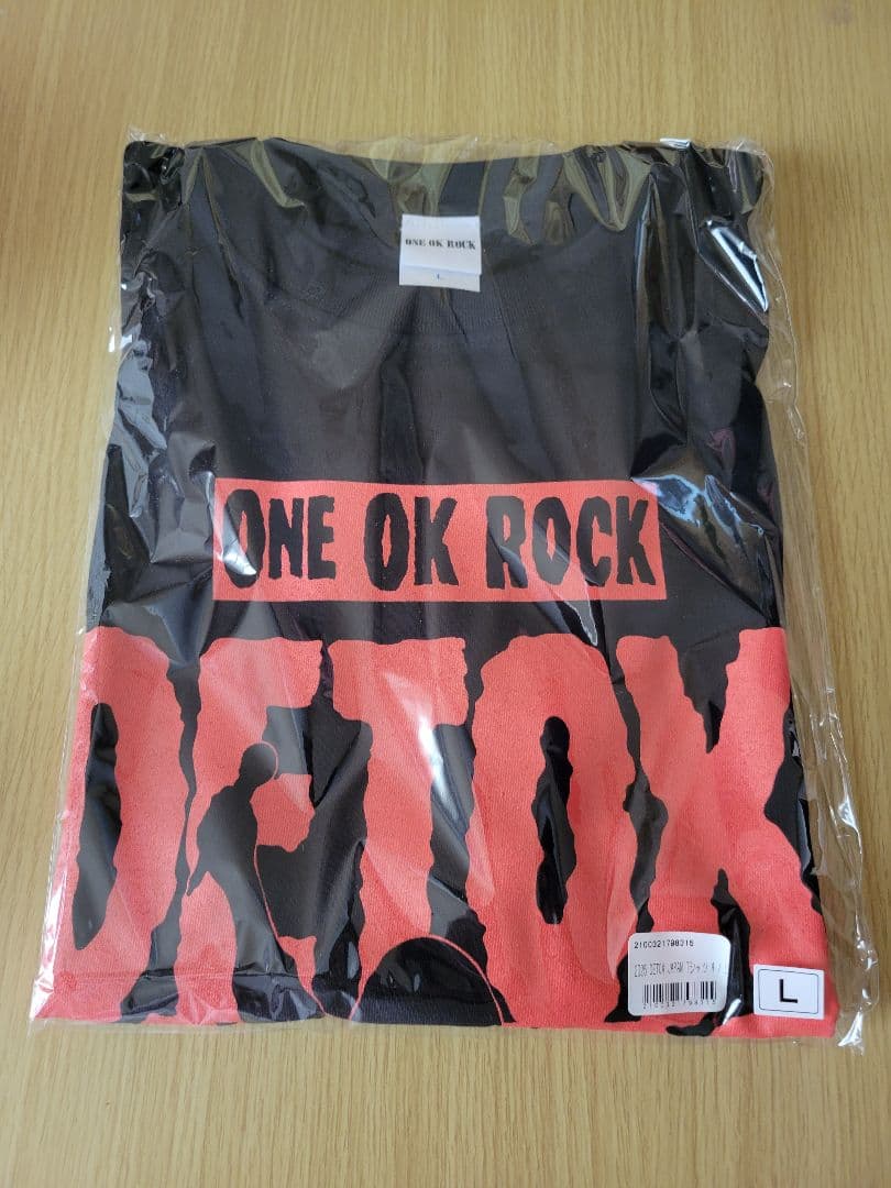新品・未開封ONE OK ROCK 2025 JAPAN TOUR TシャツL