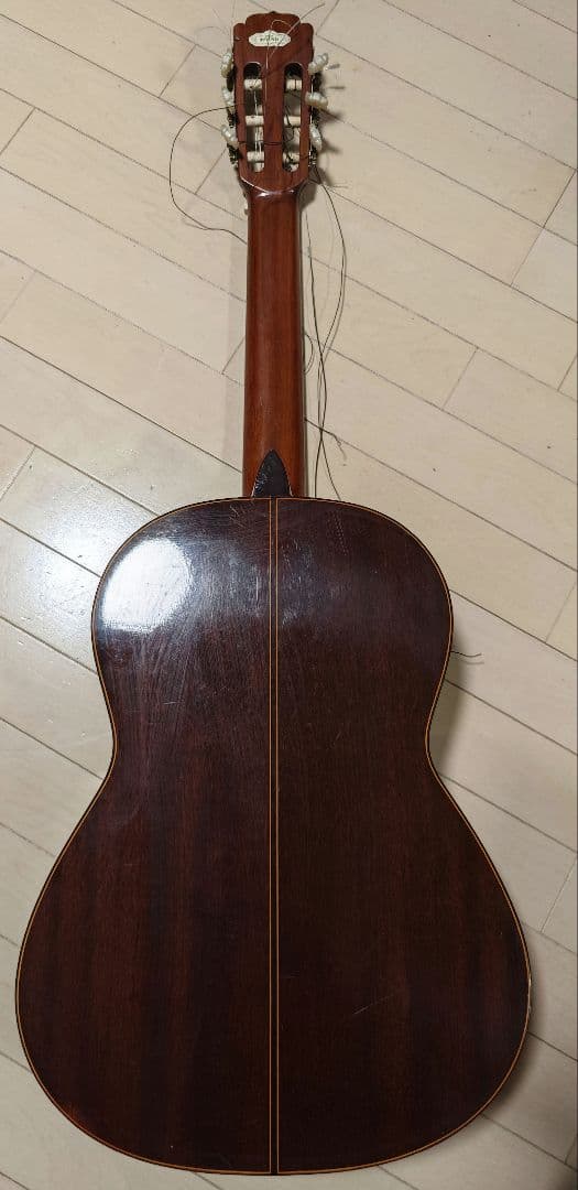 ECOLE GUITARE 小平楽器　クラシックギター NO.200