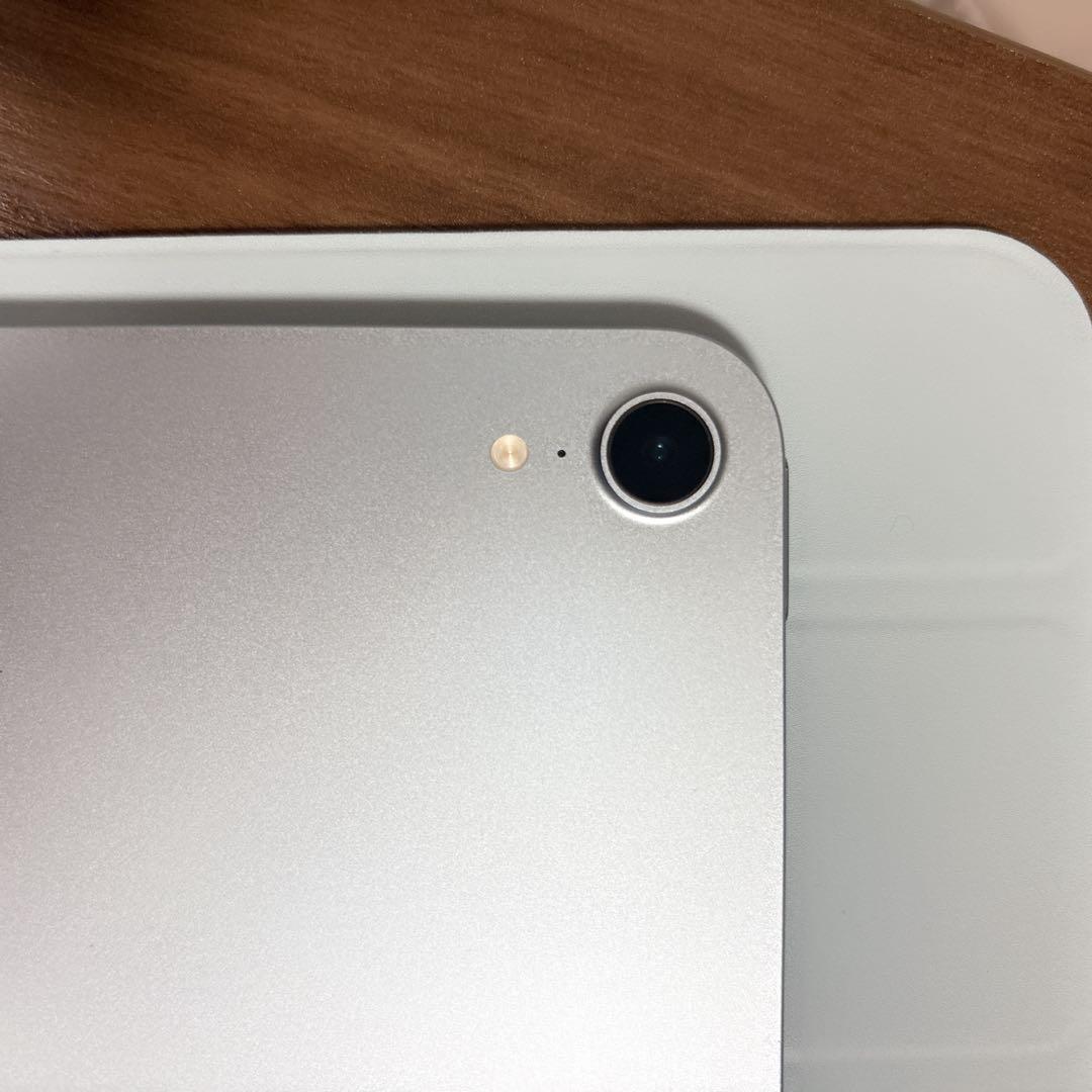 ほぼ未使用品　AppleiPad mini第7世代（A17pro）