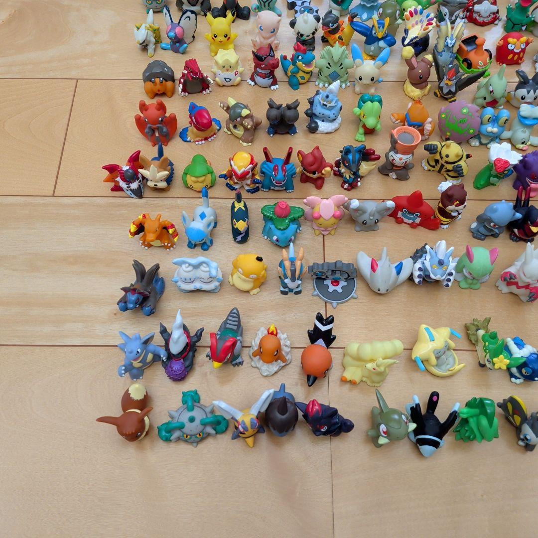 任天堂　ポケモン　指人形　ポケモンキッズ 約350個