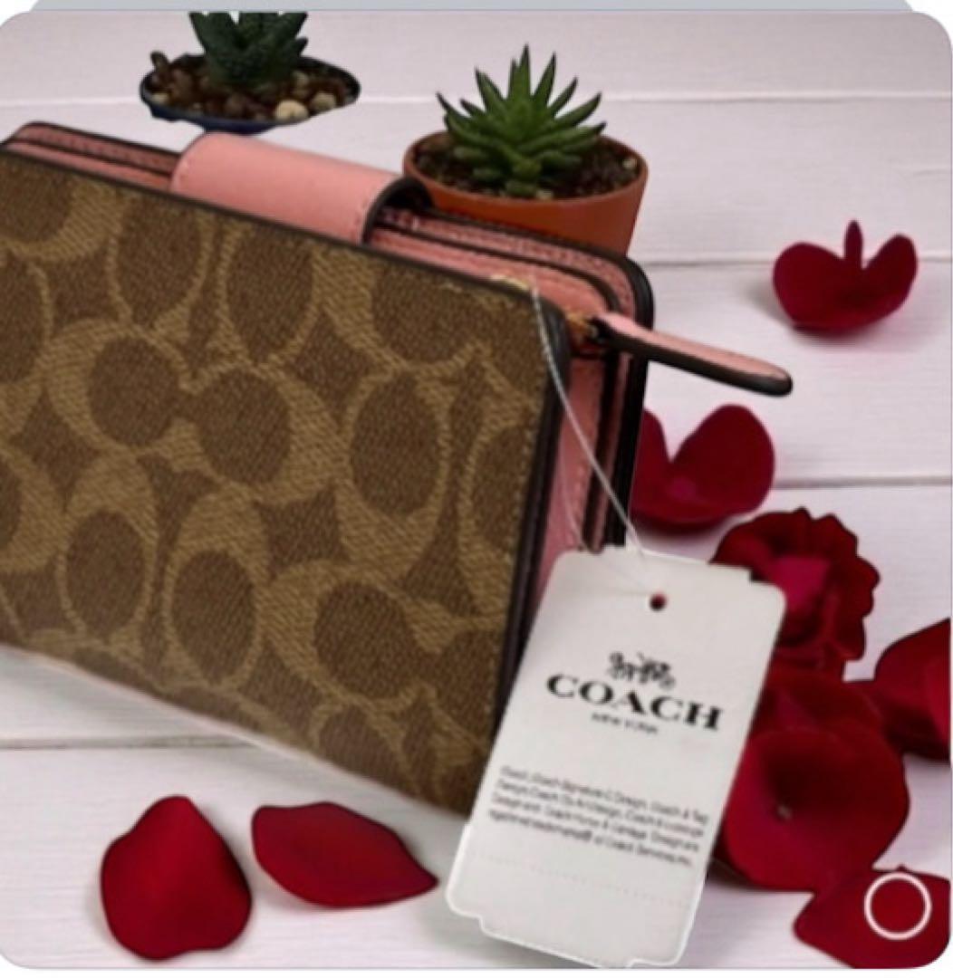 COACH 二つ折り財布ピンク【新品】