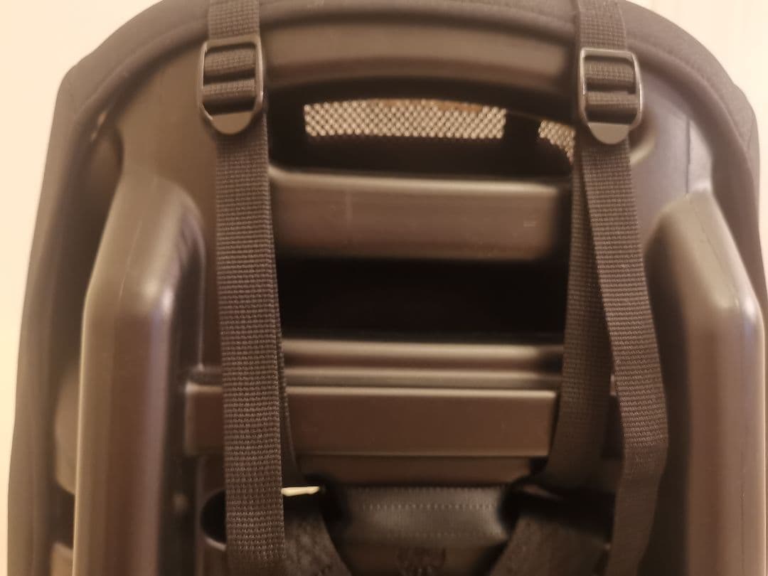 美品①コンビ combi チャイルドシート ジョイトリップ エッグショック GH