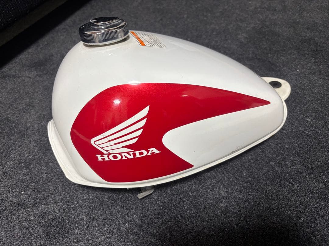 ホンダ　モンキー　純正タンク