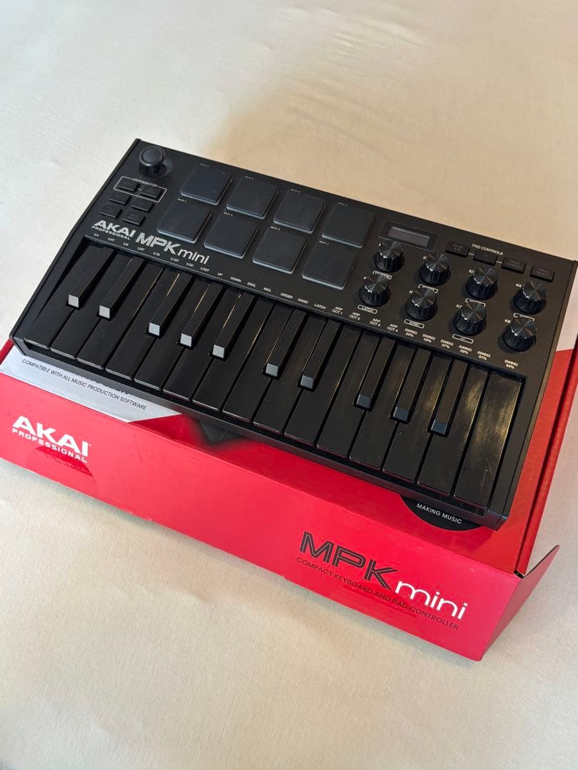 AKAI MPK mini 25鍵 MIDIキーボード