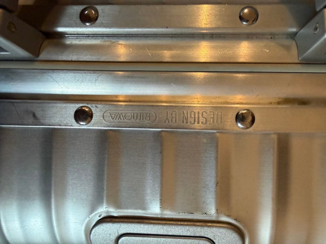 【廃盤品】RIMOWA TOPAS 32L 4輪 機内持込可 932.52.11