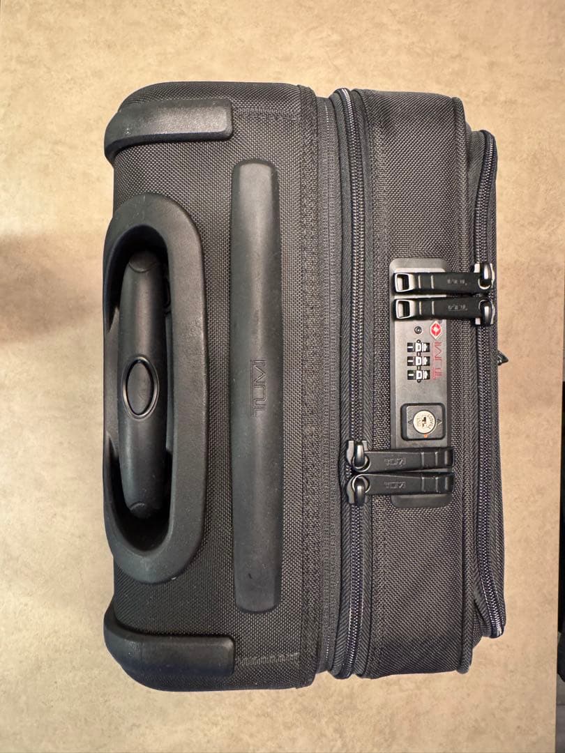 TUMI◯ALPHA3◯インターナショナル・エクスパンダブル・キャリーオン保証付