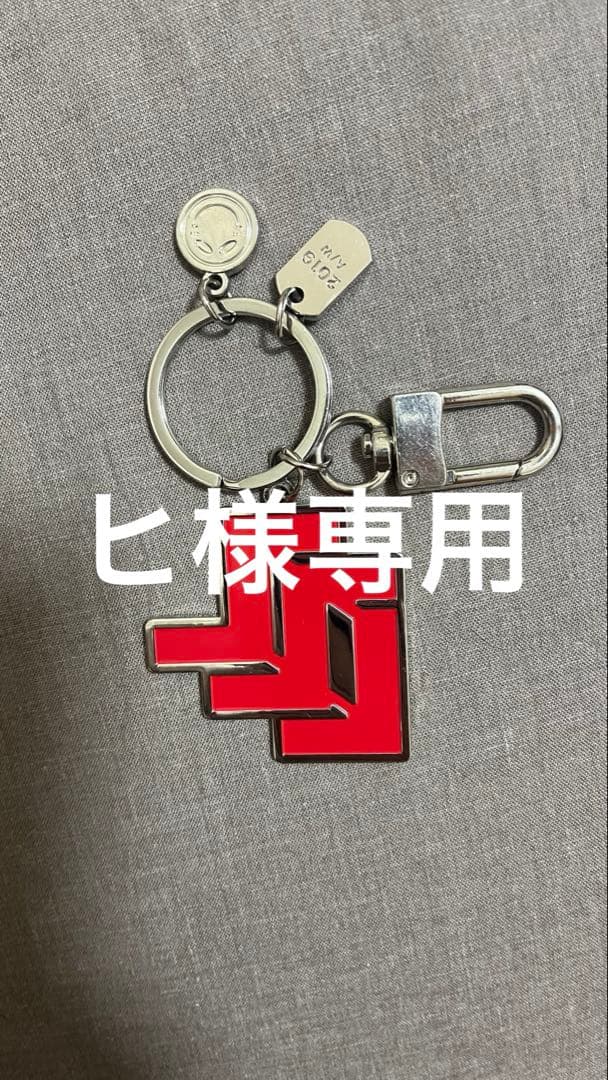 ヒ