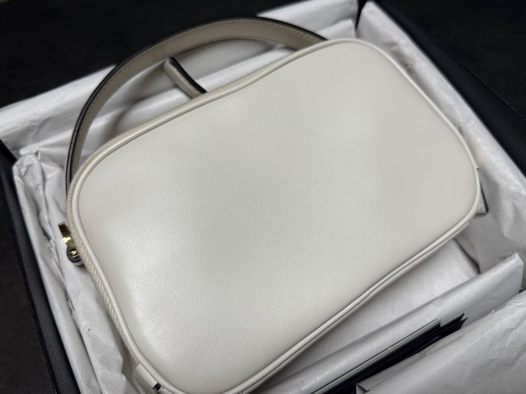 バッグ PRADA
