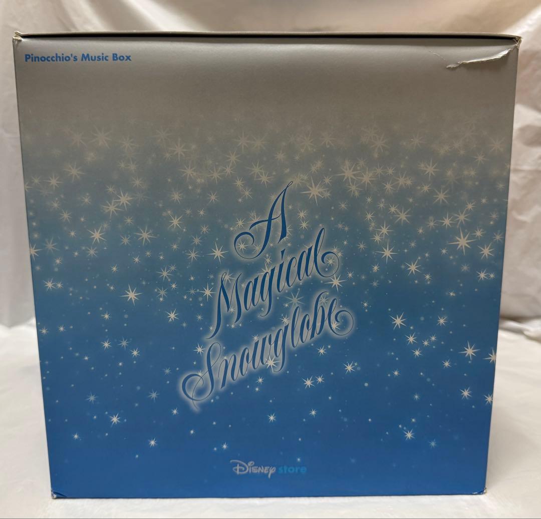 ディズニーストア ピノキオ オルゴール付きスノーグローブ