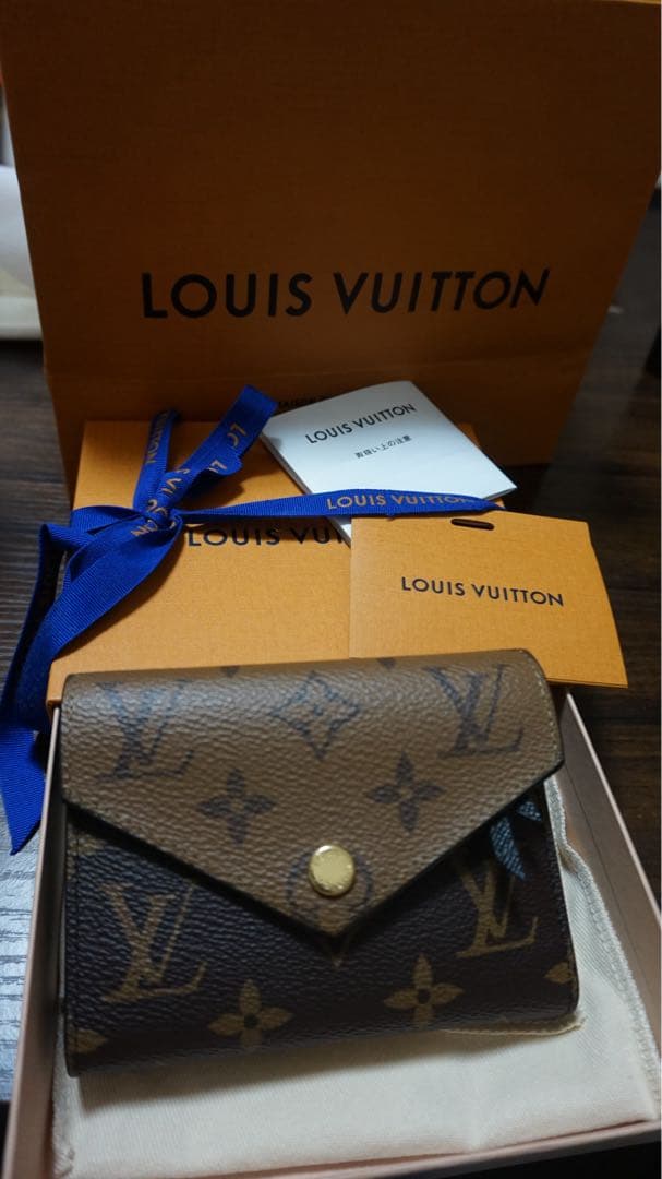 LOUIS VUITTON 三つ折り財布 モノグラム