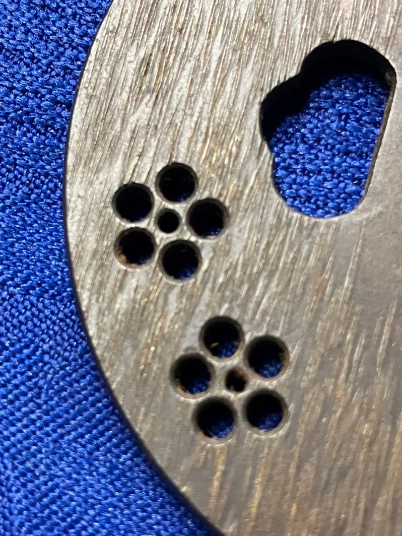 鍔　日本刀　刀　鉄鍔