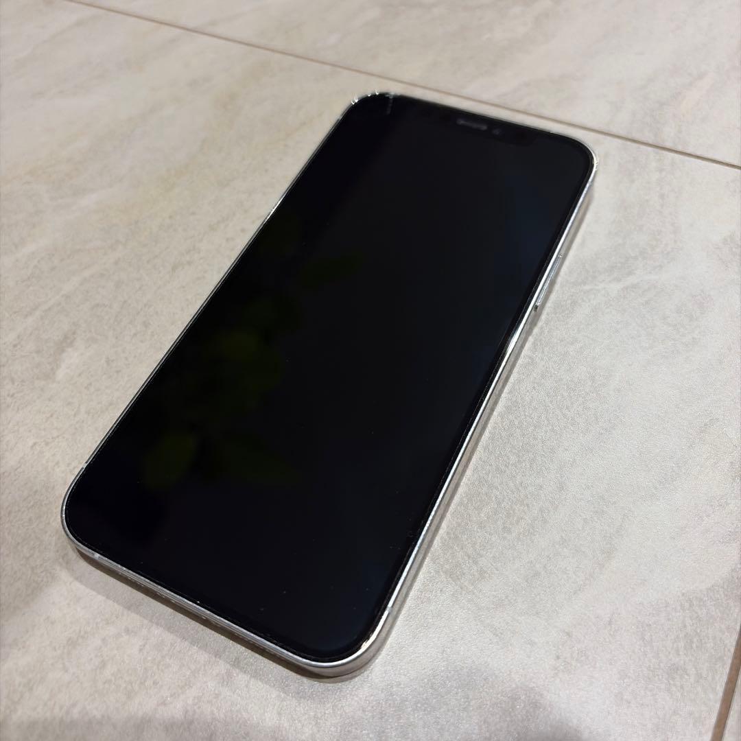 iPhone 12 Pro 128GB iFaceおまけ付き