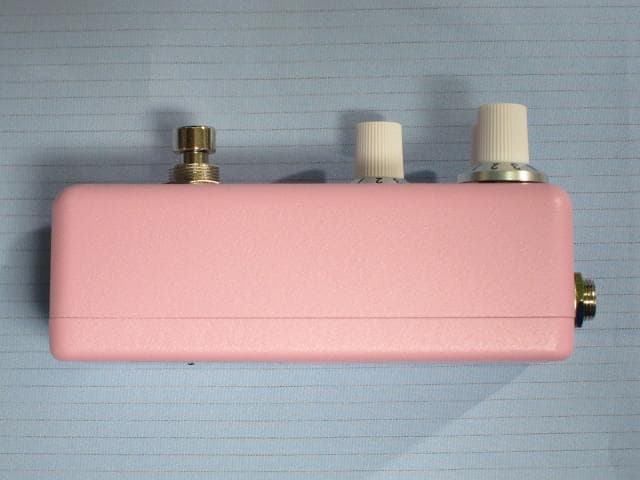 ギター Fender HELLO KITTY FUZZ